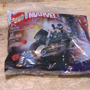 NWT LEGO 30679 Marvel Venom Bike Set - Black and White